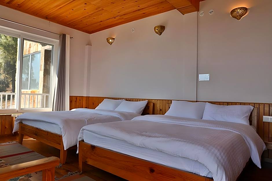 Kasar Rainbow Yoga Retreat