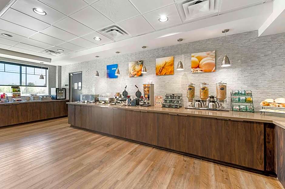 Comfort Inn & Suites Clarksville - Louisville North