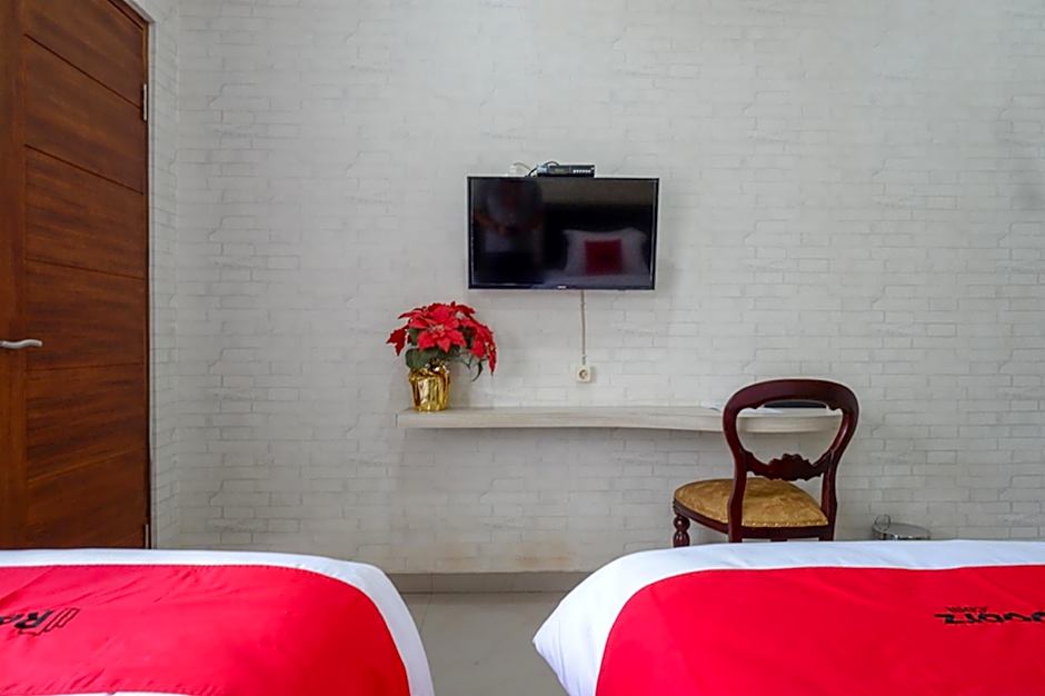 RedDoorz @ Jalan Majapahit Semarang