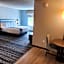 La Quinta Inn & Suites by Wyndham Warner Robins - Robins Afb