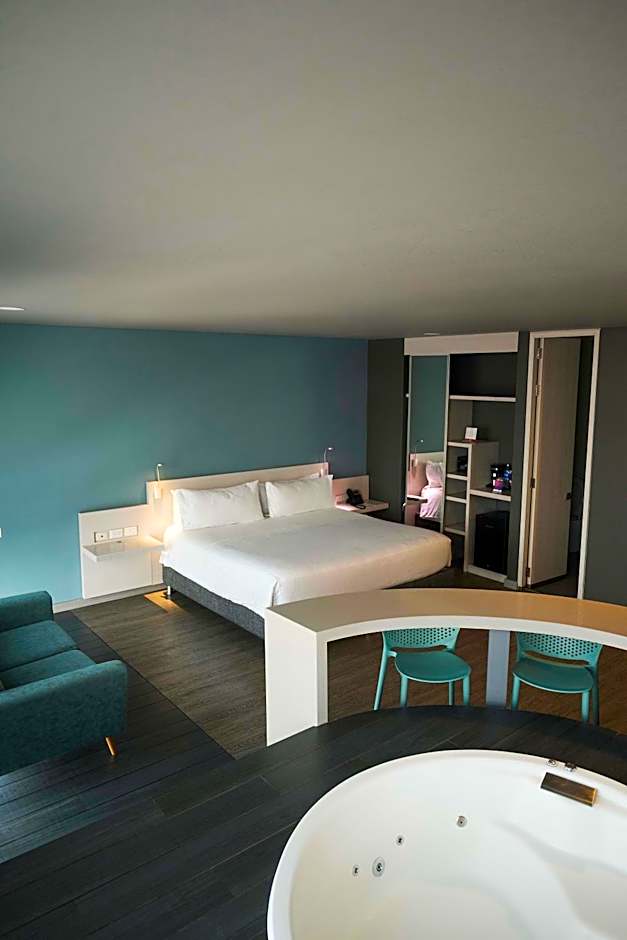 Hotel Black Tower Premium