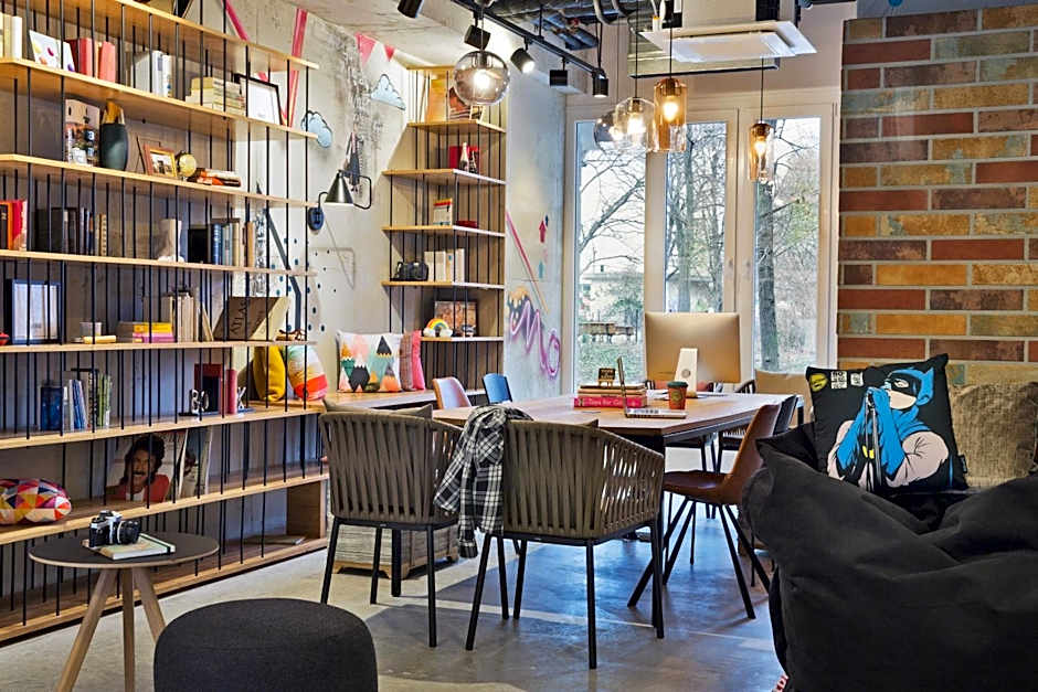 Moxy by Marriott Berlin Humboldthain Park