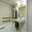 La Quinta Inn & Suites by Wyndham Tampa Bay Pinellas Park Clearw