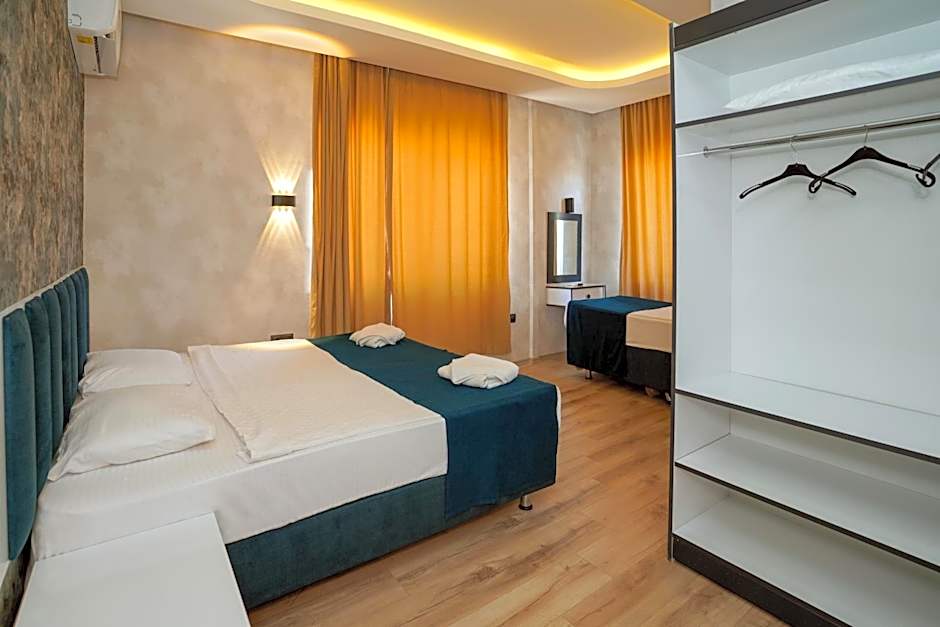 Miss Cleopatra Hotel