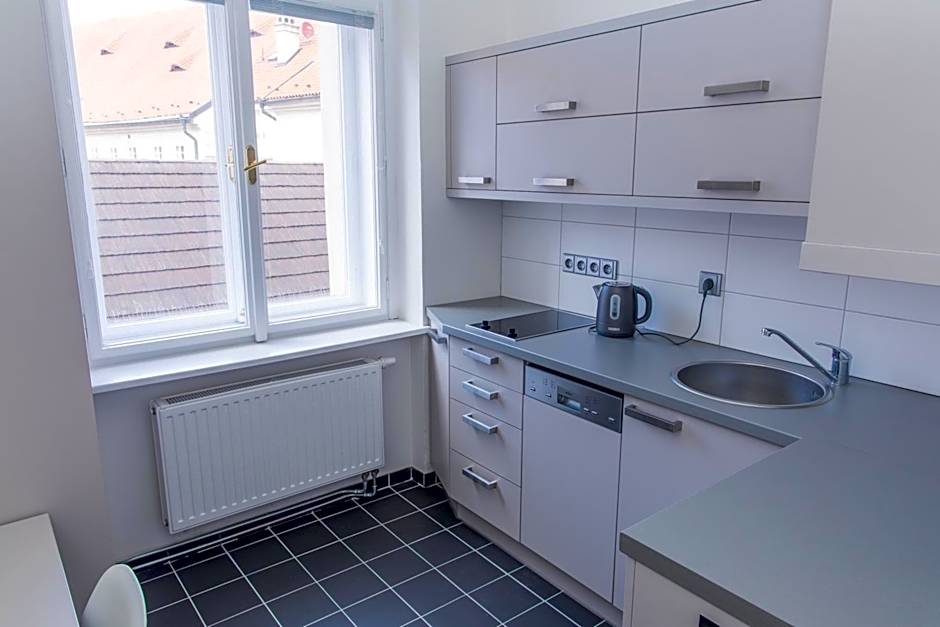 Apartments Embassy by LH