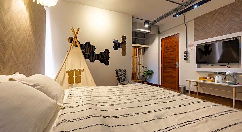 The Brown Hotel Krabi