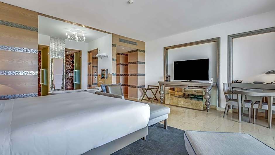Conrad Algarve