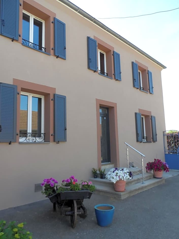 Maison Curiale