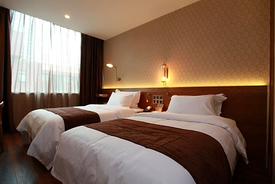 James Joyce Coffetel Wuxi Taihu Square Subway Station Branch