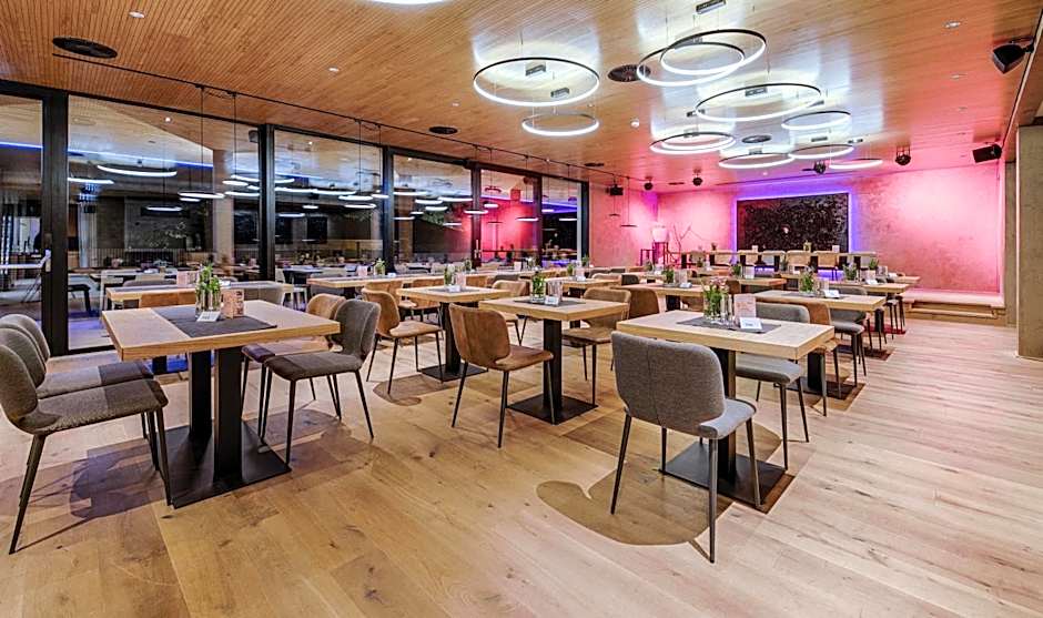 KOSIS Sports Lifestyle Hotel