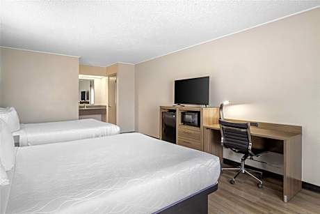 Queen Room with Two Queen Beds - Non-Smoking