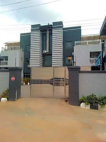 Tevom Hotel and Suites