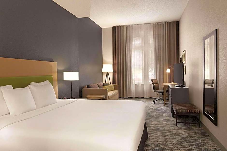 Country Inn & Suites by Radisson, St. Charles Historic District