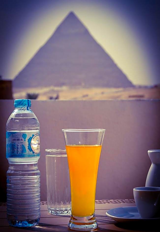 Pyramids Top Inn