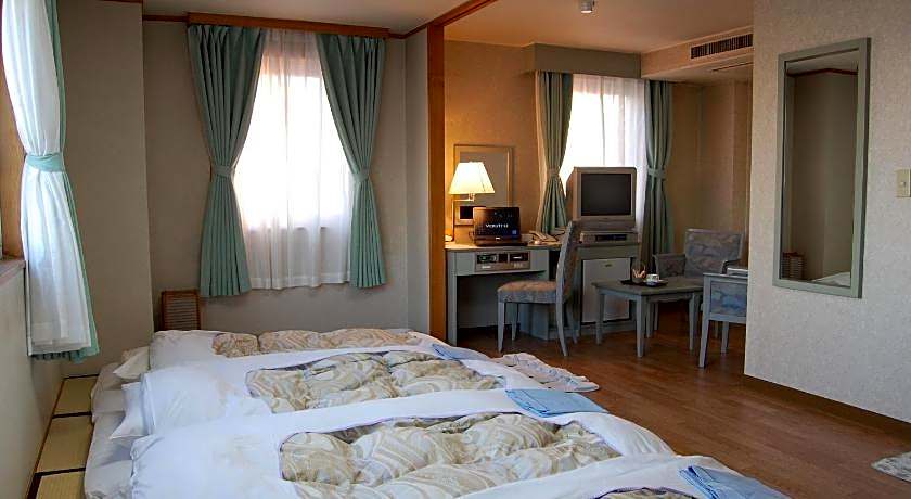 Sea Grande Shimizu Station Hotel