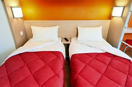 Standard Room - 2 Single Beds