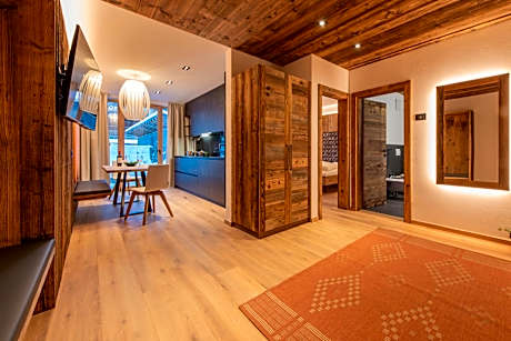 Apartment with Mountain View 1