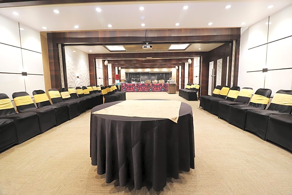 HOTEL RAJHANS REGENT, BHOPAL