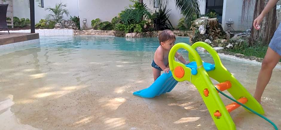 Suites And Art – Cancun, TX