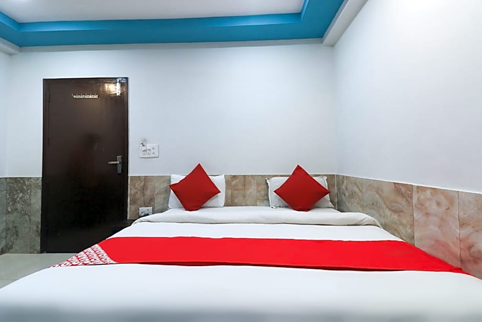 Hotel Dwarkadhish by OYO Rooms – Haridwar, WV