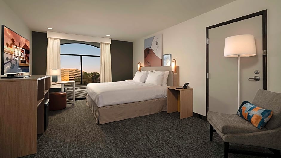 Photo 1 of 2 of 1 King Bed, Mobility Accessible