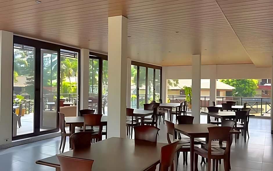 Parama Hotel