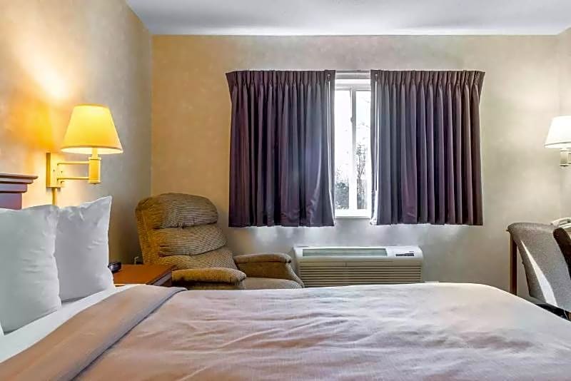 Quality Inn & Suites Titusville