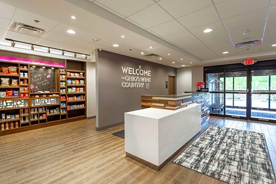 Hampton Inn By Hilton Madison, OH