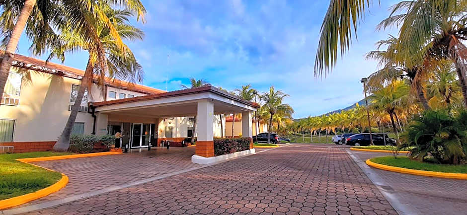 Comfort Inn Real La Union