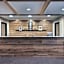 Country Inn & Suites by Radisson, Pella, IA