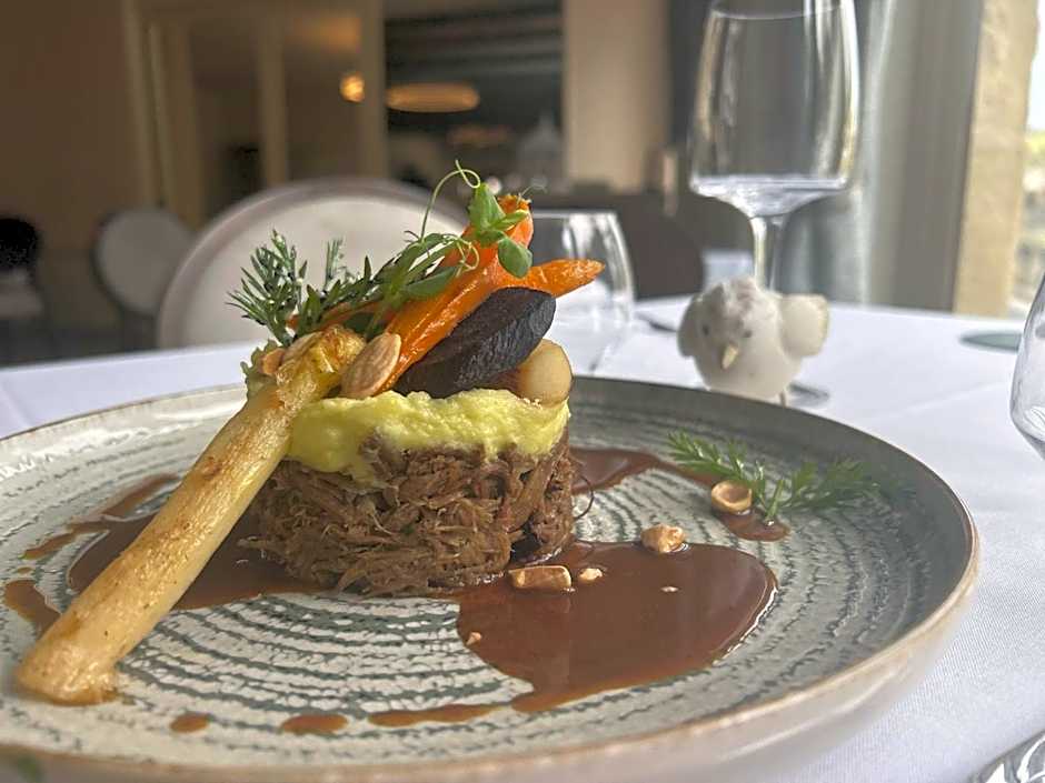 Le Victor Hugo - Hôtel et Restaurant - Logis Hôtels