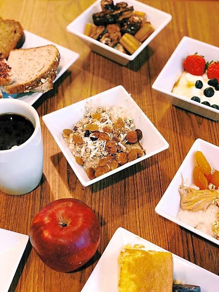 Hyatt Place Boston/Seaport District