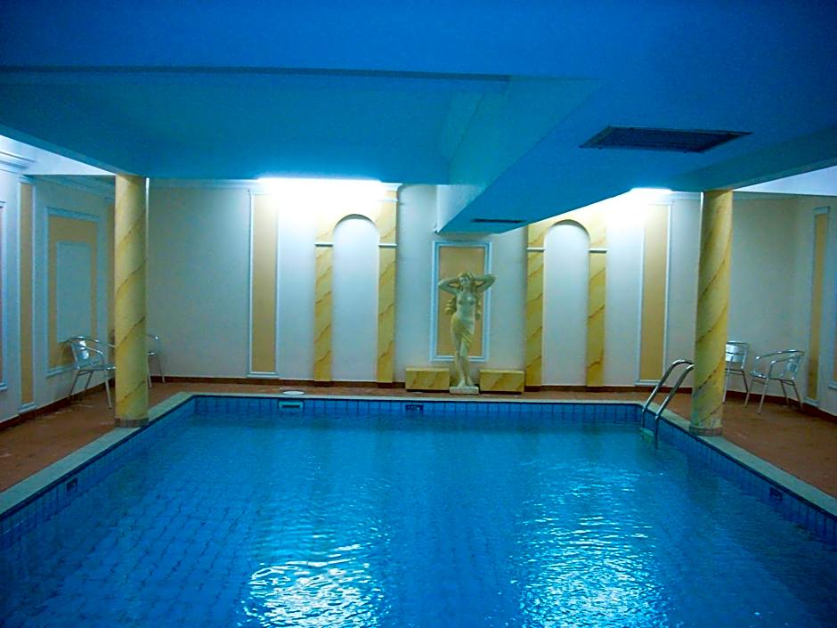 Kapetanios Limassol Hotel