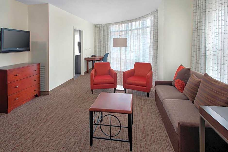 Residence Inn by Marriott Alexandria Old Town South at Carlyle