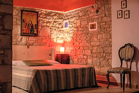 Classic Quadruple Room