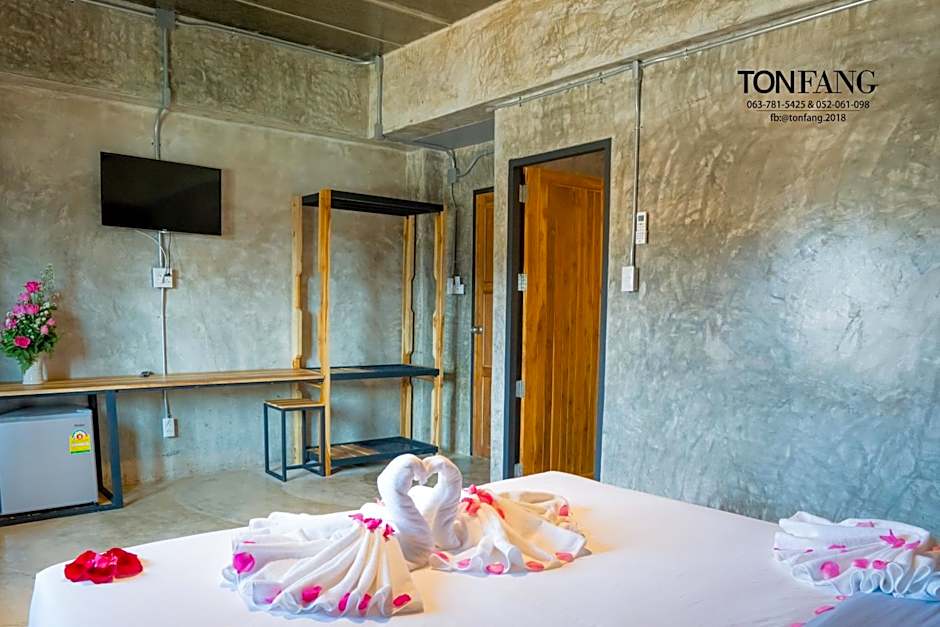 Ton Fang Hotel