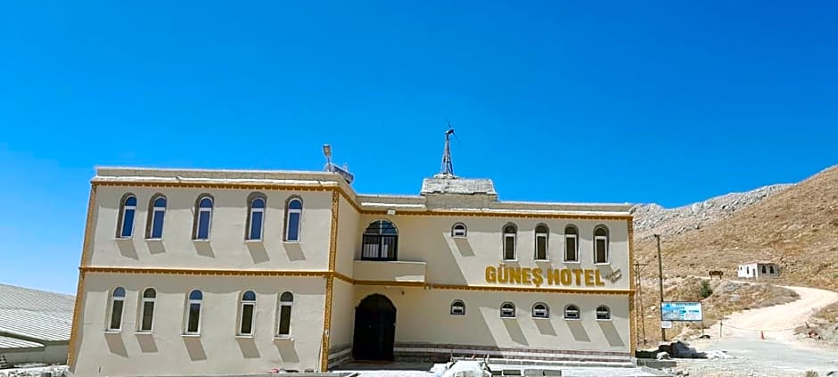 Sunrise Nemrut Güneş Motel