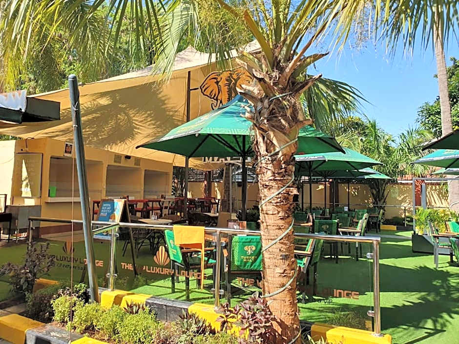 The VIP Luxury Lounge Hotel