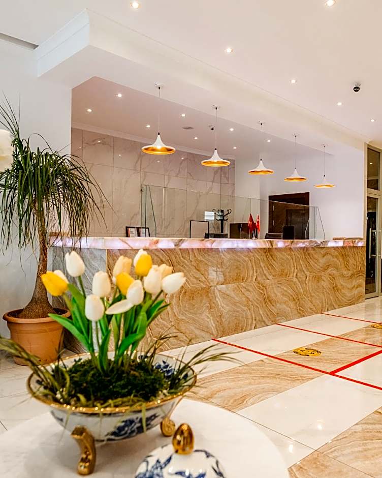 Tac Premier Hotel & Spa