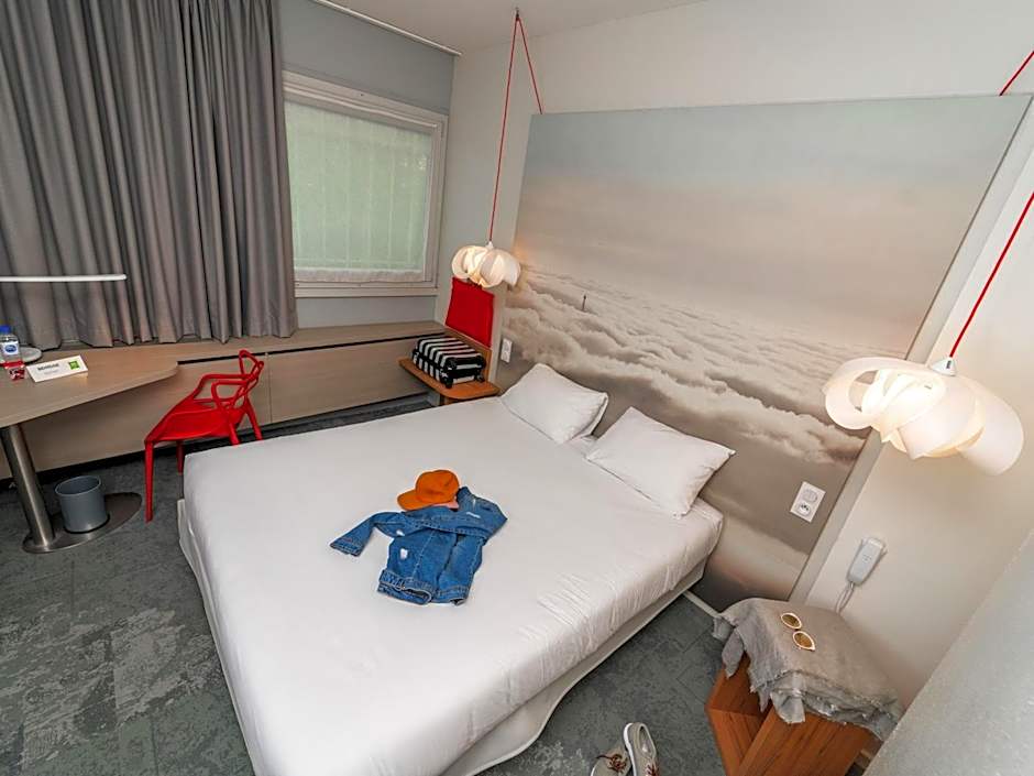 ibis Styles Paris Velizy