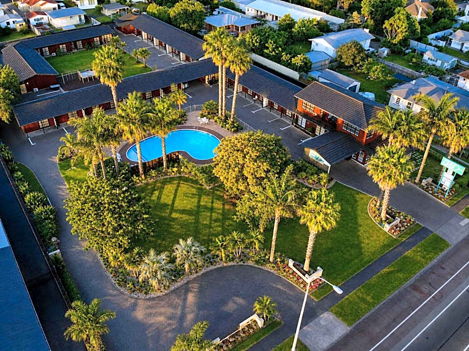 Teal Motor Lodge