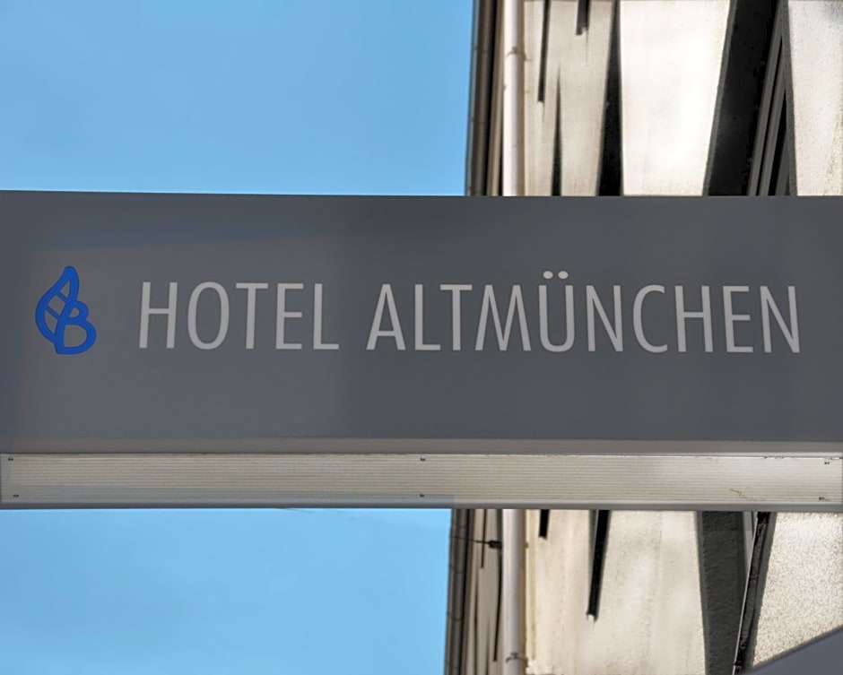Hotel Altmünchen by Blattl