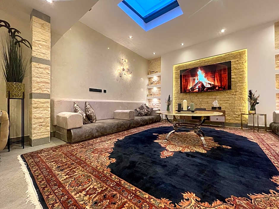 Suites Aix la Chapelle, Exclusive Apartments, Wellness and more, Aachen City