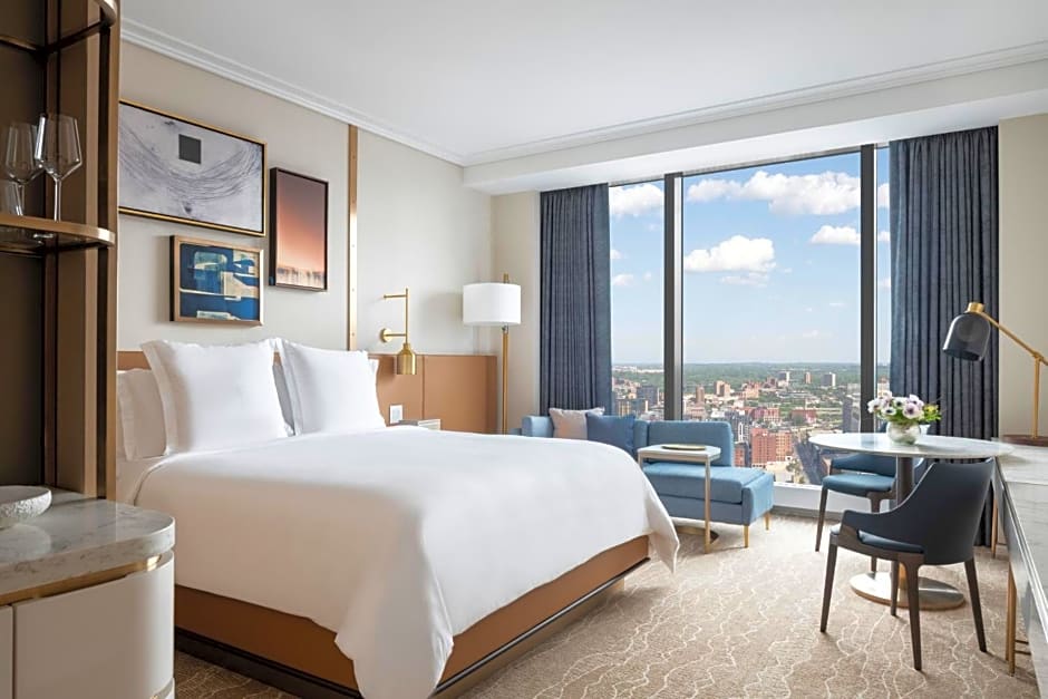 Four Seasons Hotel Minneapolis