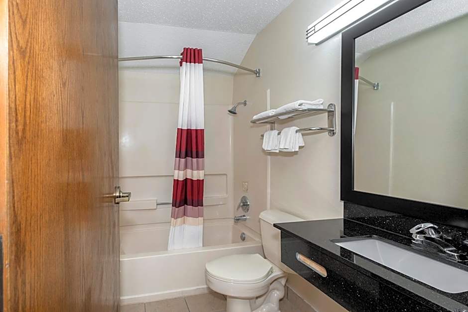 Red Roof Inn Springfield