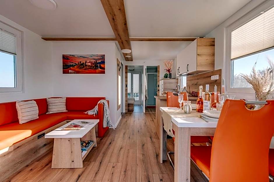 Fenyves Yacht Club Superior