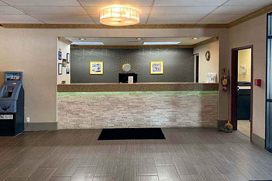 Days Inn by Wyndham Conneaut