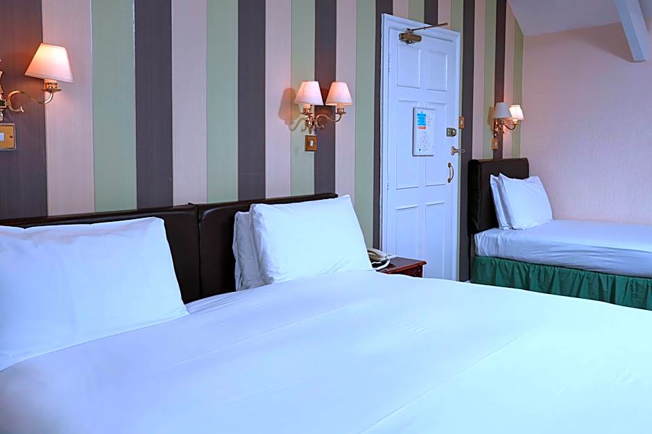 Photo 1 of 4 of Standard 1 Double Bed