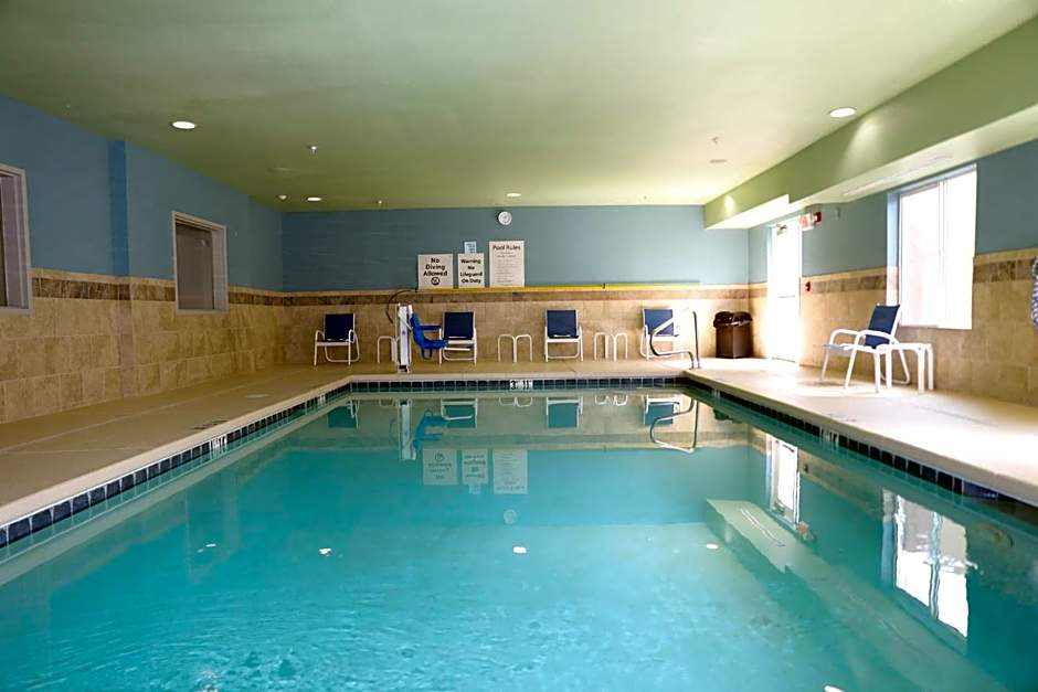 Holiday Inn Express Hotel & Suites Albuquerque Airport By IHG