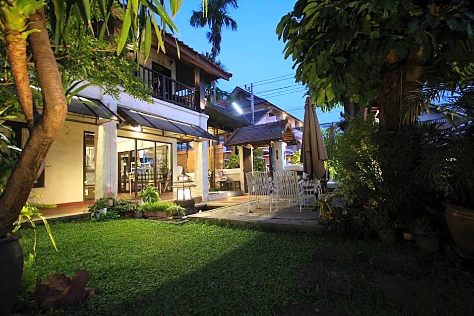 Baan Warabordee Hotel